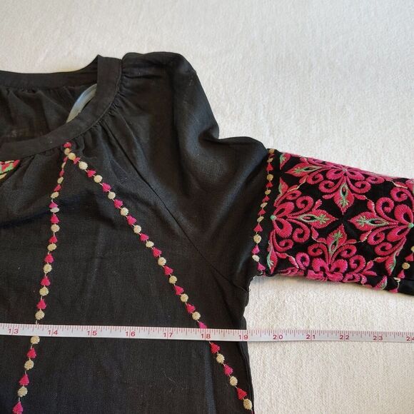 Savanna Jane Womens Boho Folk Peasant Blouse S Black Embroidered Artisan NWT - Picture 6 of 8